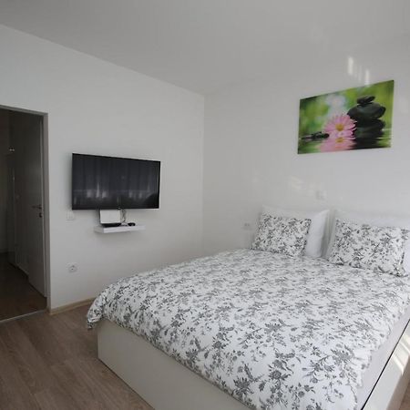Studio Apartment Koko Рийека Екстериор снимка