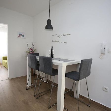 Studio Apartment Koko Рийека Екстериор снимка